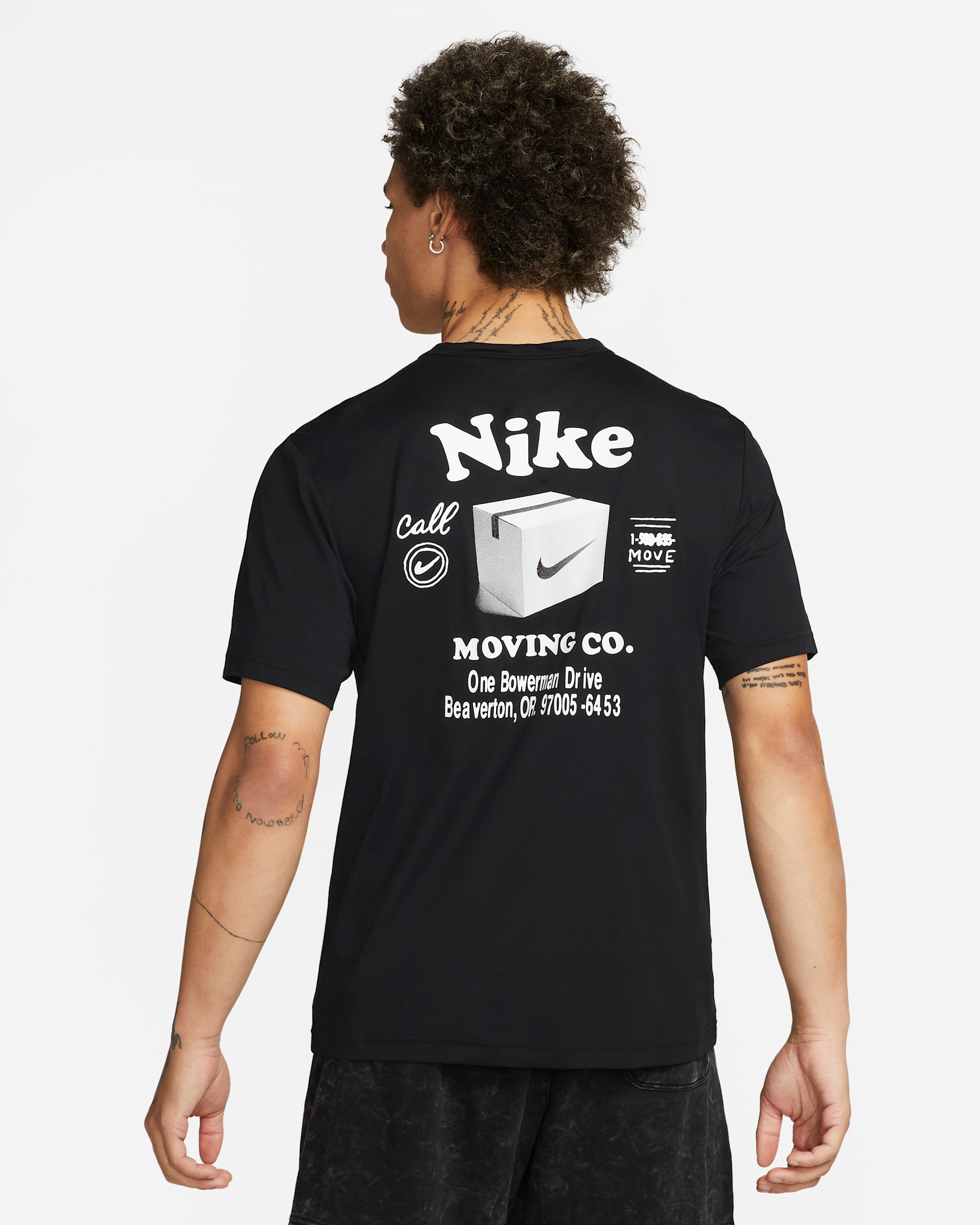 Nike Dri-FIT UV Hyverse Men's Short-Sleeve Fitness Top. Nike ID